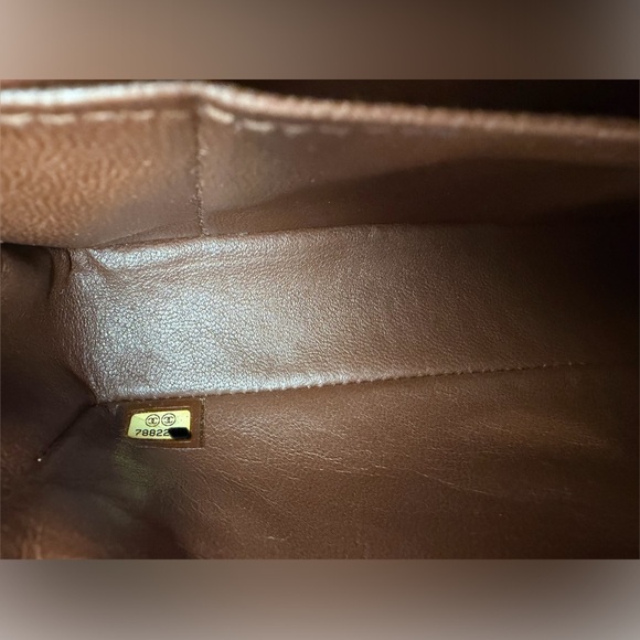 Chanel Chocolate Bar Beaded Chain Flap Bag - Picture 9 of 14